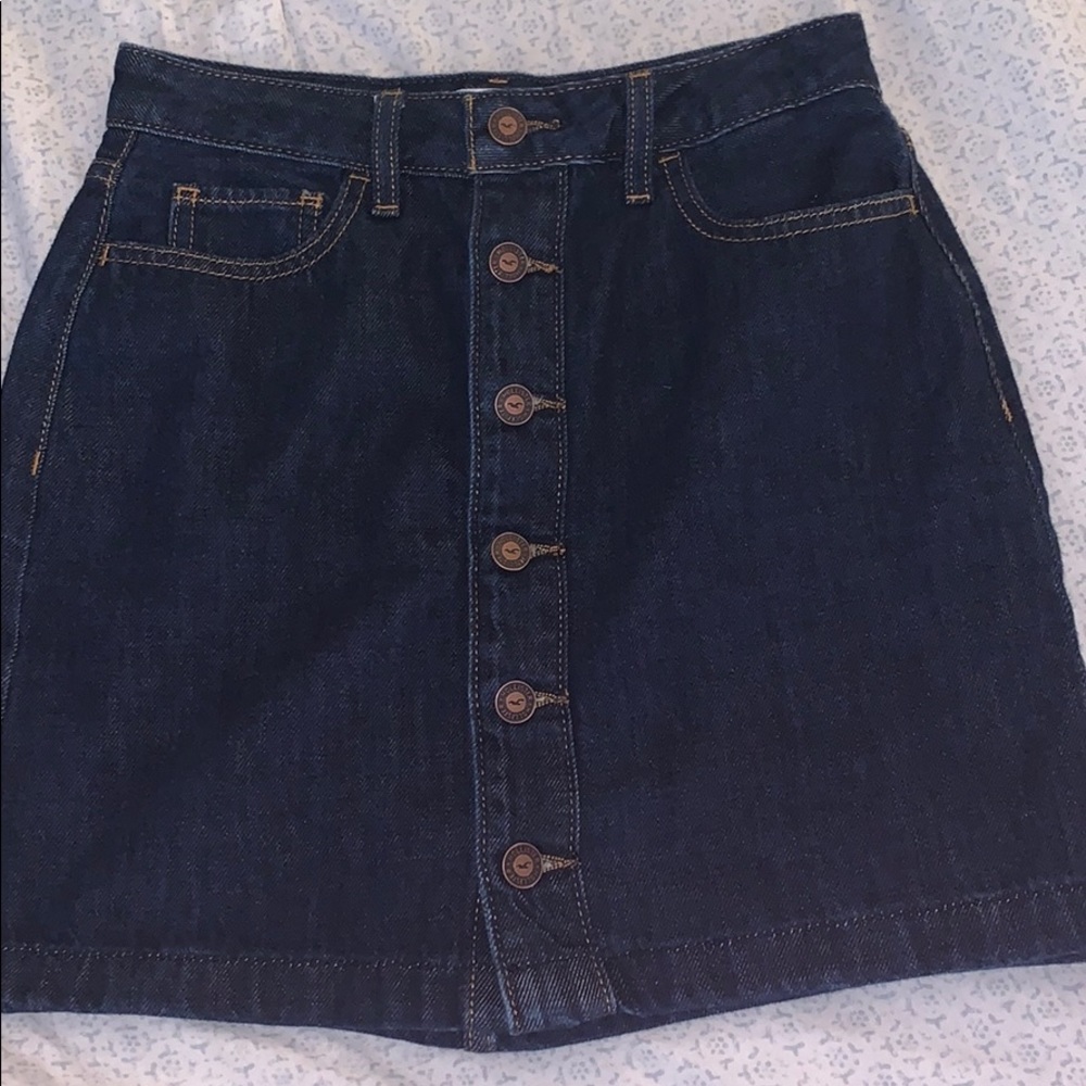 Hollister Skirt